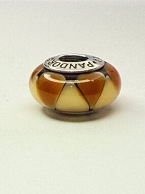 Retired Pandora Captivating Amber Murano Glass Charm 790638